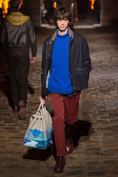 Look 31